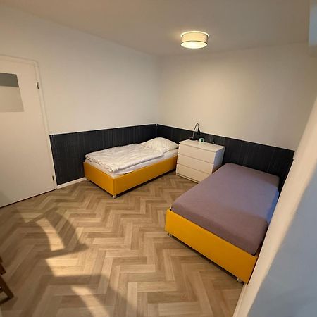 Zentrumsnahes Monteurszimmer Erfurt Eksteriør bilde